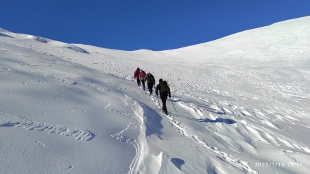 ΣΥΜΜΕΤΟΧΗ - ΣΥΜΠΕΡΙΦΟΡΑ ΣΤΙΣ ΑΝΑΒΑΣΕΙΣ